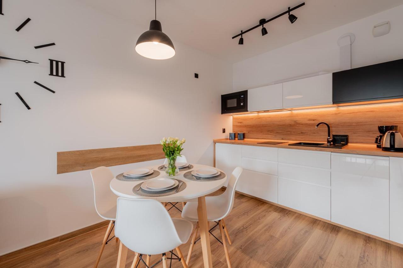 Apartament Wyspa Solna Kołobrzeg Buitenkant foto